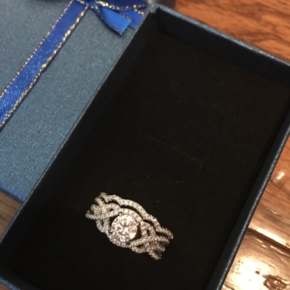 2pcs 925 Silver Engagement Ring Wedding Band Set - Picture 2 of 5